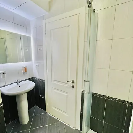 Center 2 Appartement